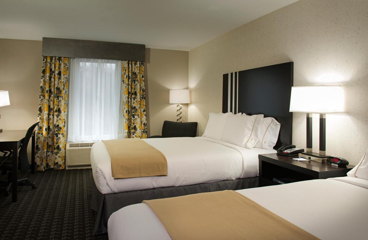 Holiday Inn Express And Suites Madison Central By Ihg Eksteriør bilde