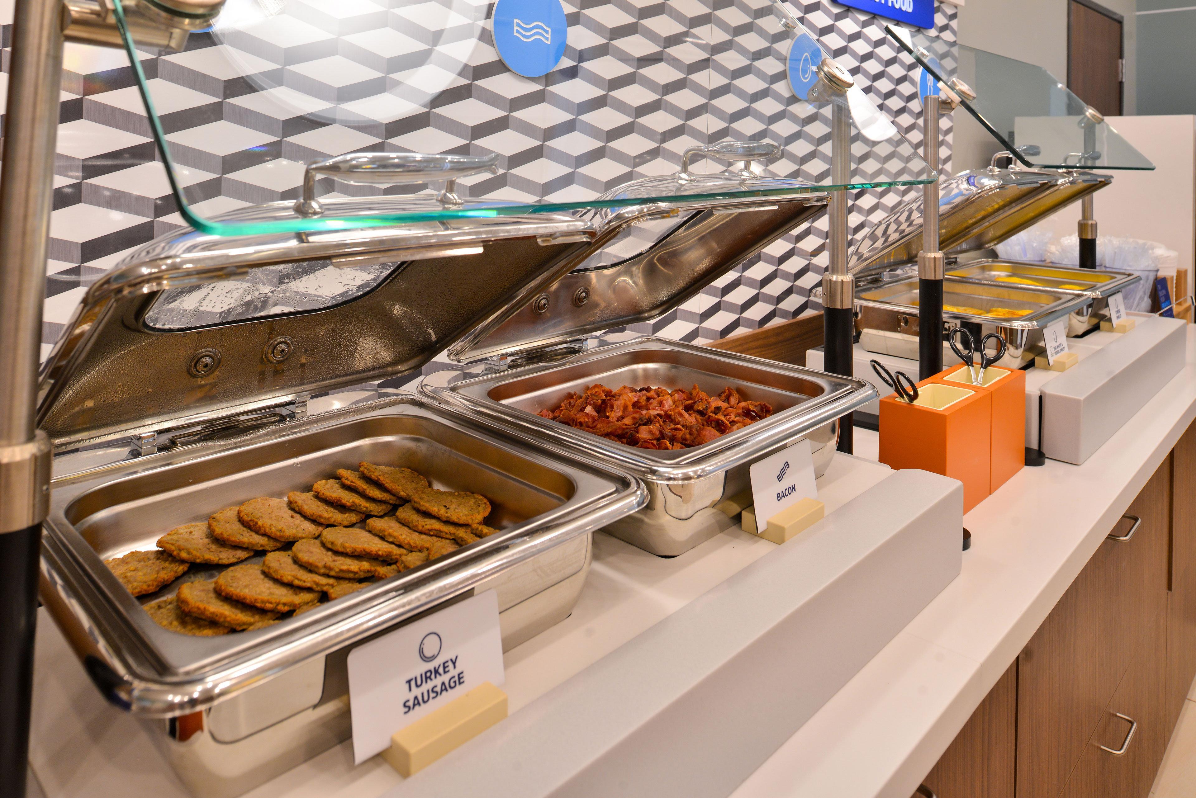 Holiday Inn Express And Suites Madison Central By Ihg Eksteriør bilde