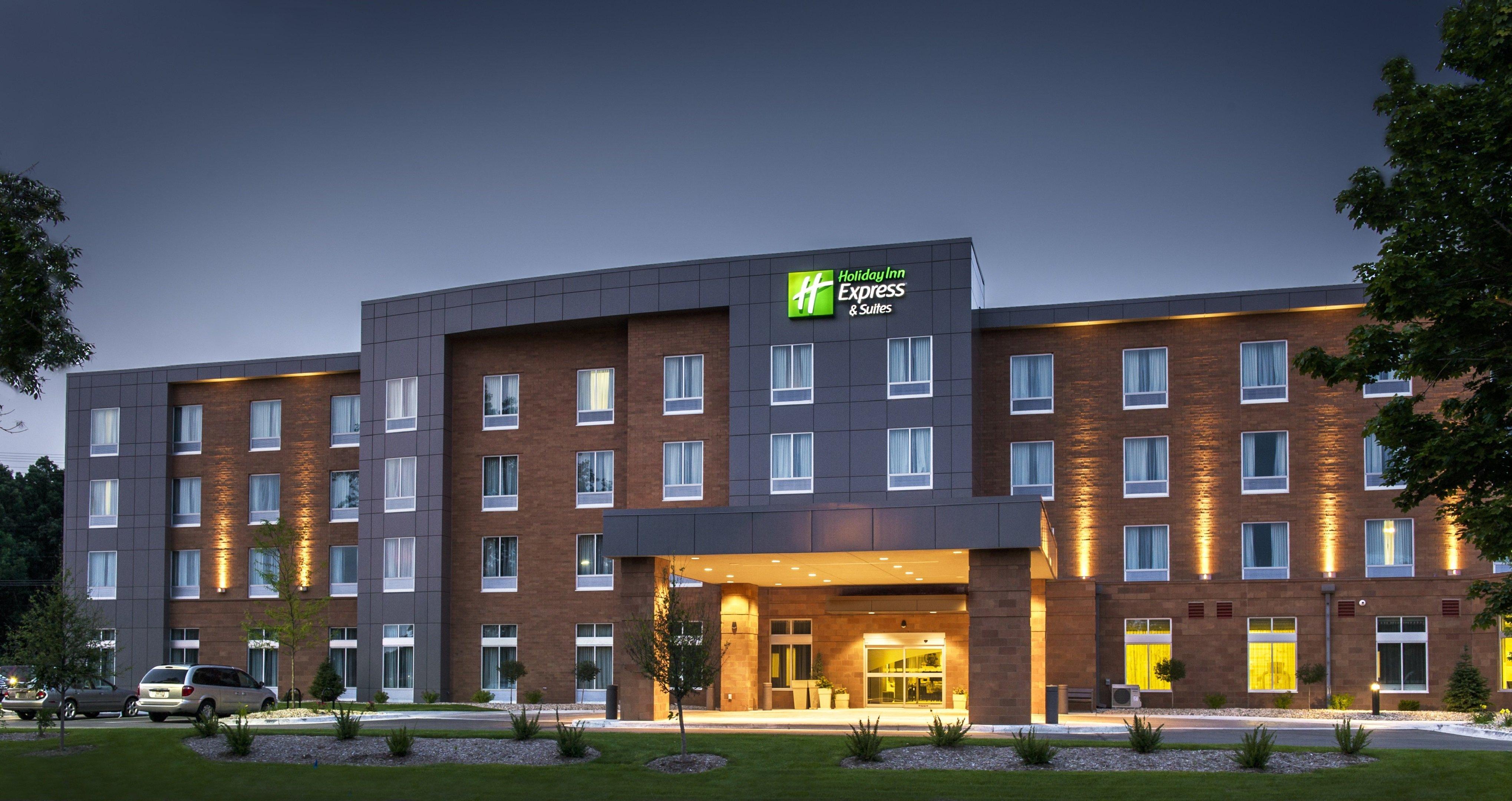 Holiday Inn Express And Suites Madison Central By Ihg Eksteriør bilde