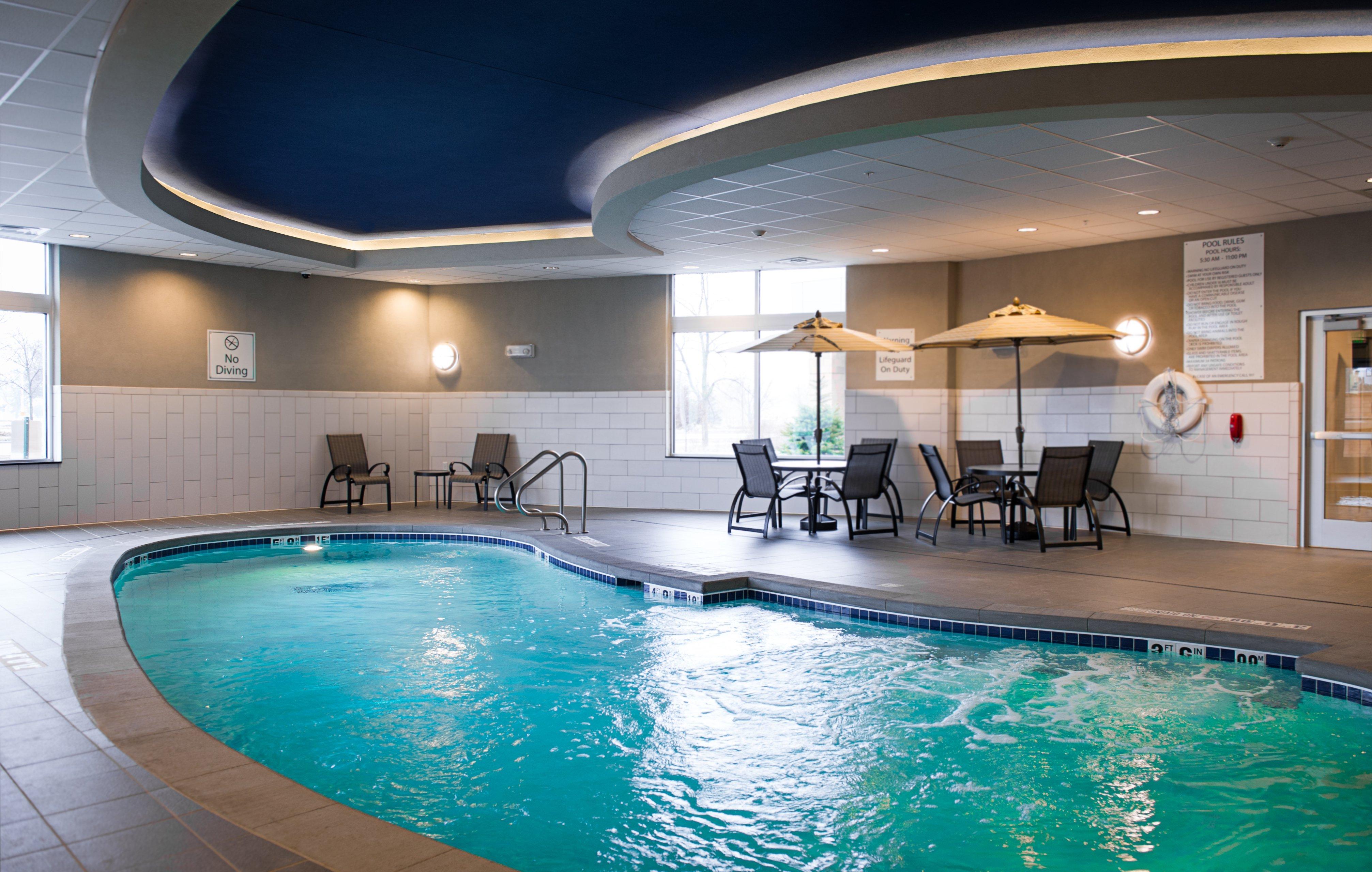 Holiday Inn Express And Suites Madison Central By Ihg Eksteriør bilde